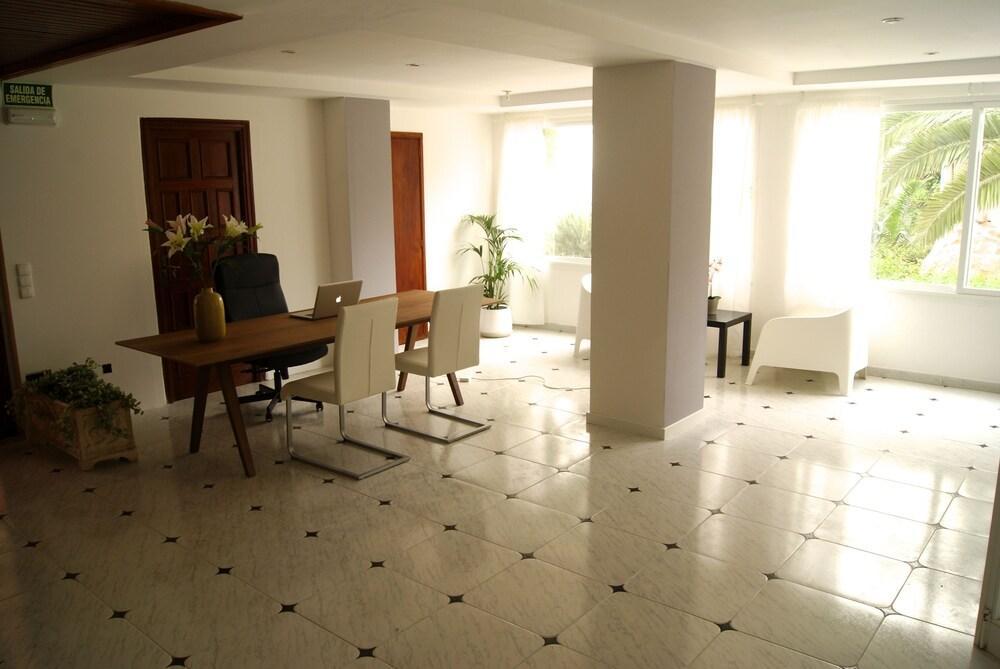 Apartamentos Sureda Canyamel  Buitenkant foto