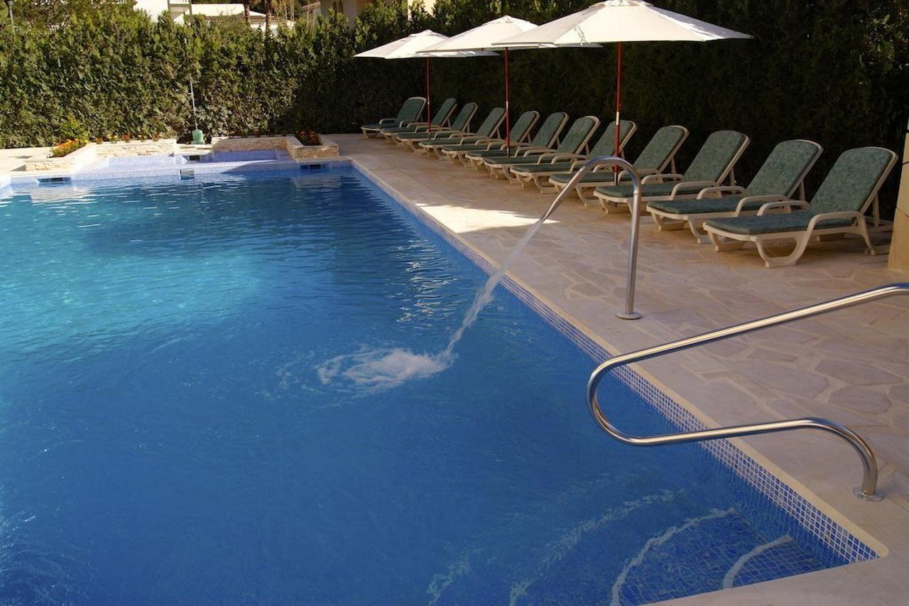 Apartamentos Sureda Canyamel  Buitenkant foto