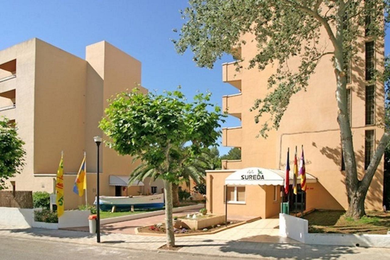 Apartamentos Sureda Canyamel  Buitenkant foto