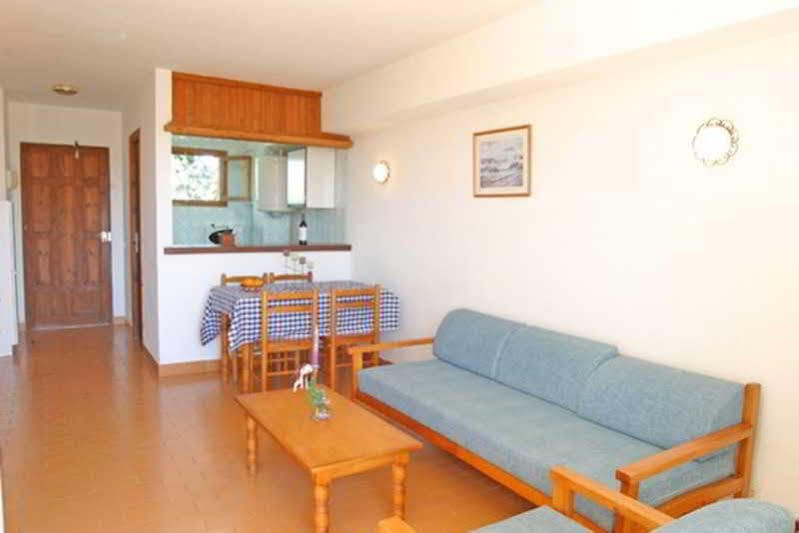 Apartamentos Sureda Canyamel  Buitenkant foto