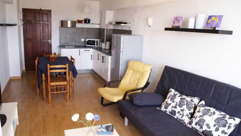 Apartamentos Sureda Canyamel  Buitenkant foto